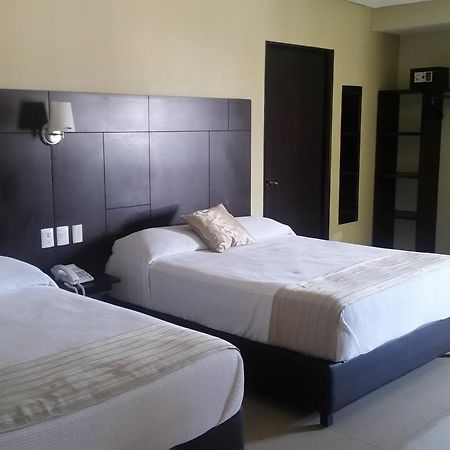 Hotel M&G Tuxtla Gutierrez Bagian luar foto